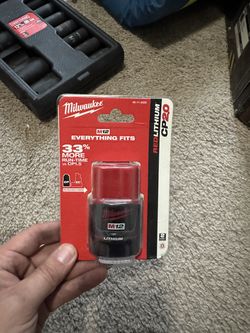 M12 12-Volt Lithium-lon 2.0 Ah Compact Battery Pack