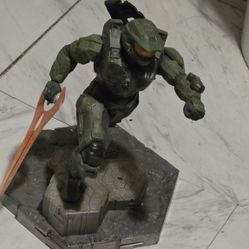 Master Chief 10" Statue Red Variant
