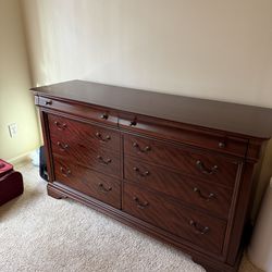 6 drawer wooden dresser