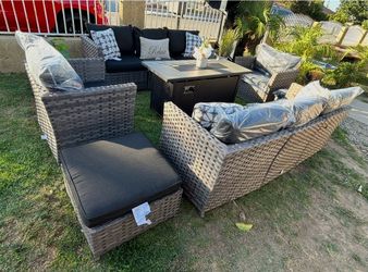 Patio furniture set outdoor new in the box