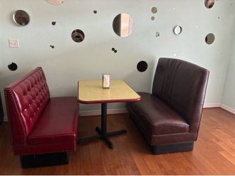 Diner booth