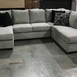 Megginson Storm RAF Sectional /couch 