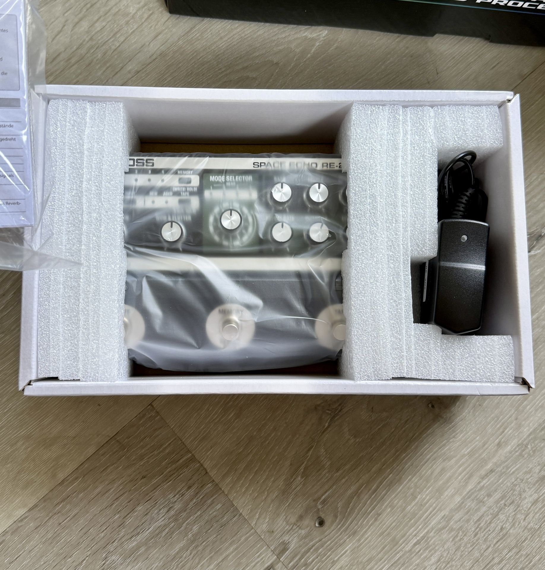 Boss RE-202 Space Echo Pedal