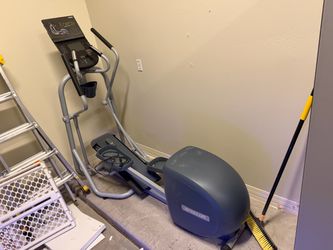 Precor Energy Series EFX Elliptical