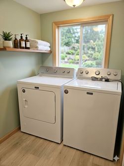 Maytag washer dryer set(WORKING)