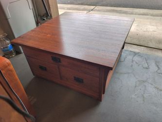 Mission style quality coffee table 36 in square