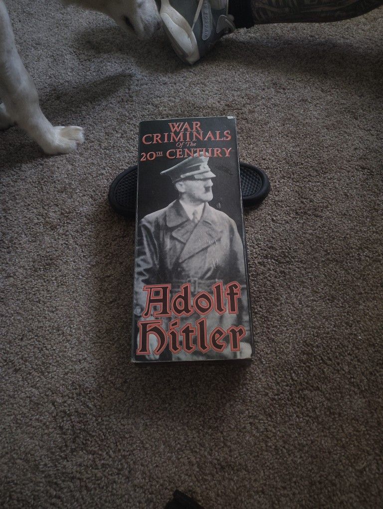 WAR CRIMINALS of the 20th CENTURY ヒトラー War Criminals Of The 20th Century Adolf Hitler Figure 2001