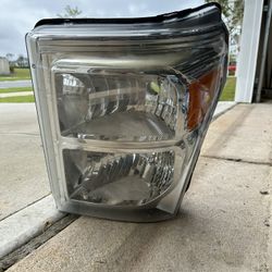 2011-2016 Ford F250 F350 Driver Headlight 