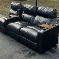 Black Leather Theater Electric Reclining Couch Seats With Cups Holders and Board