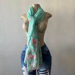 New Beautiful Scarf