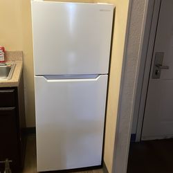 Refris tengo más modelos más grandes