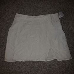 Skirt size M