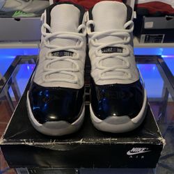 JORDAN 11 concords (2018) AUTHENTIC W/Og BOX !!!!!!
