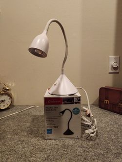 New LED Desk Light (Sunbeam)