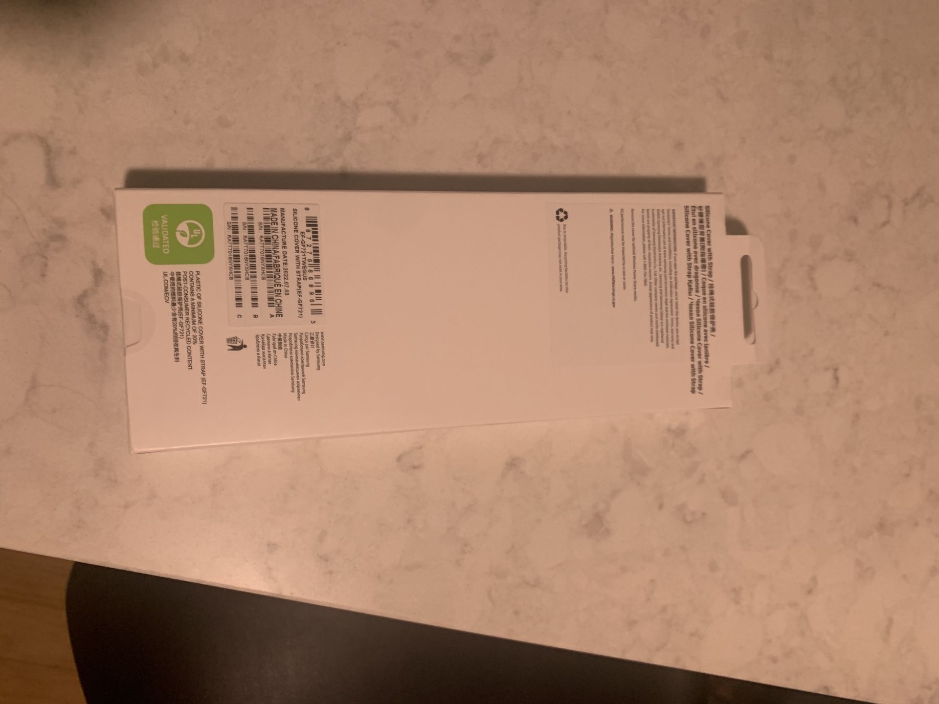 Samsung Galaxy Z Flip4 Cover With Strap