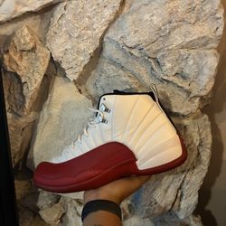 Jordan 12 Cherry Sz 14