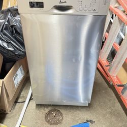 Avanti 18” Dishwasher