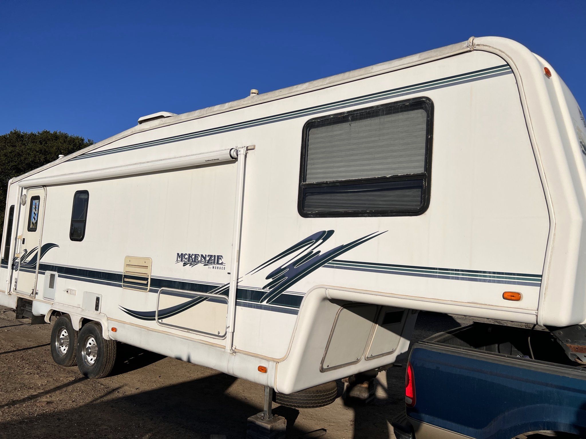 1998 Monaco McKanzie