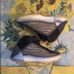 Men's adidas Yeezy Quantum Barium Size 7 