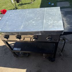 Griddle With Cover 