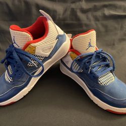 Messy Room Jordan 4s