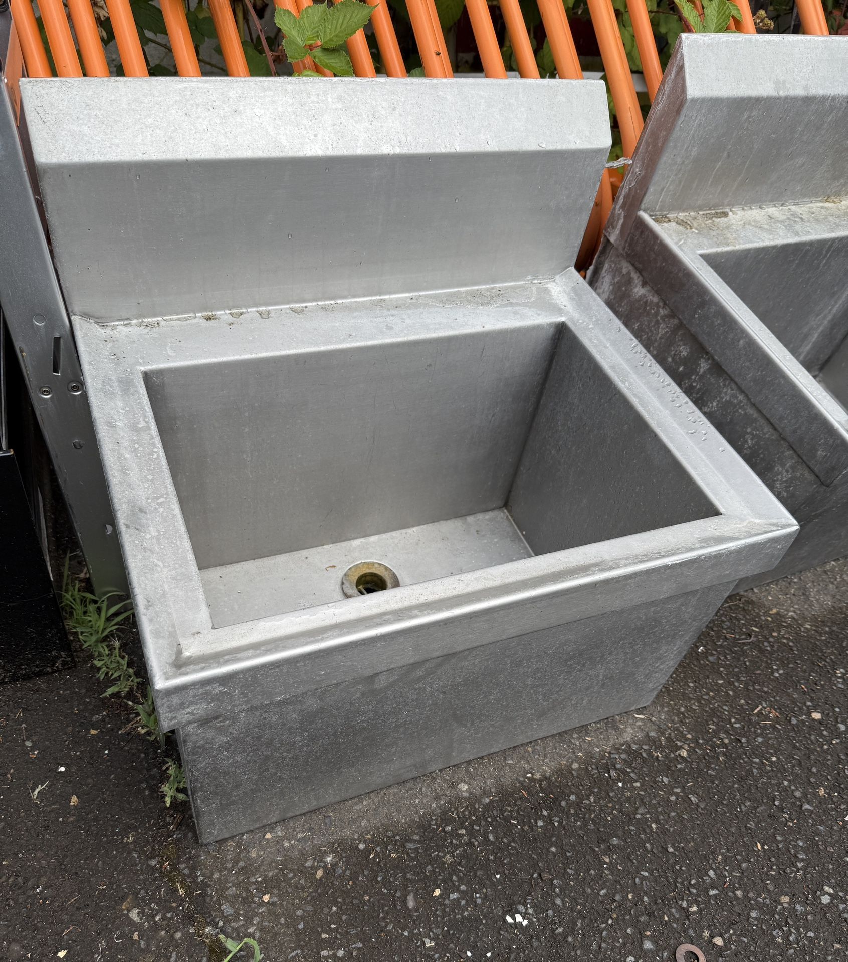 Commercial Stainless Steel Sink