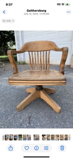 W. H. Gunlocke Chair Co Bankers Desk Chair Antique Vintage Office Swivel Tilting
