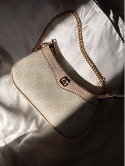 Gucci purse