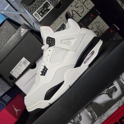 Sneakers 👟 Size7/8/8.5/9.5/10/11