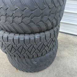 Amo Terrian Attack M/T A TIRES LT 285/55R20