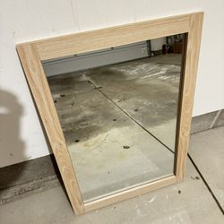 Nice Vanity Mirror 20” x 28” BRAND NEW