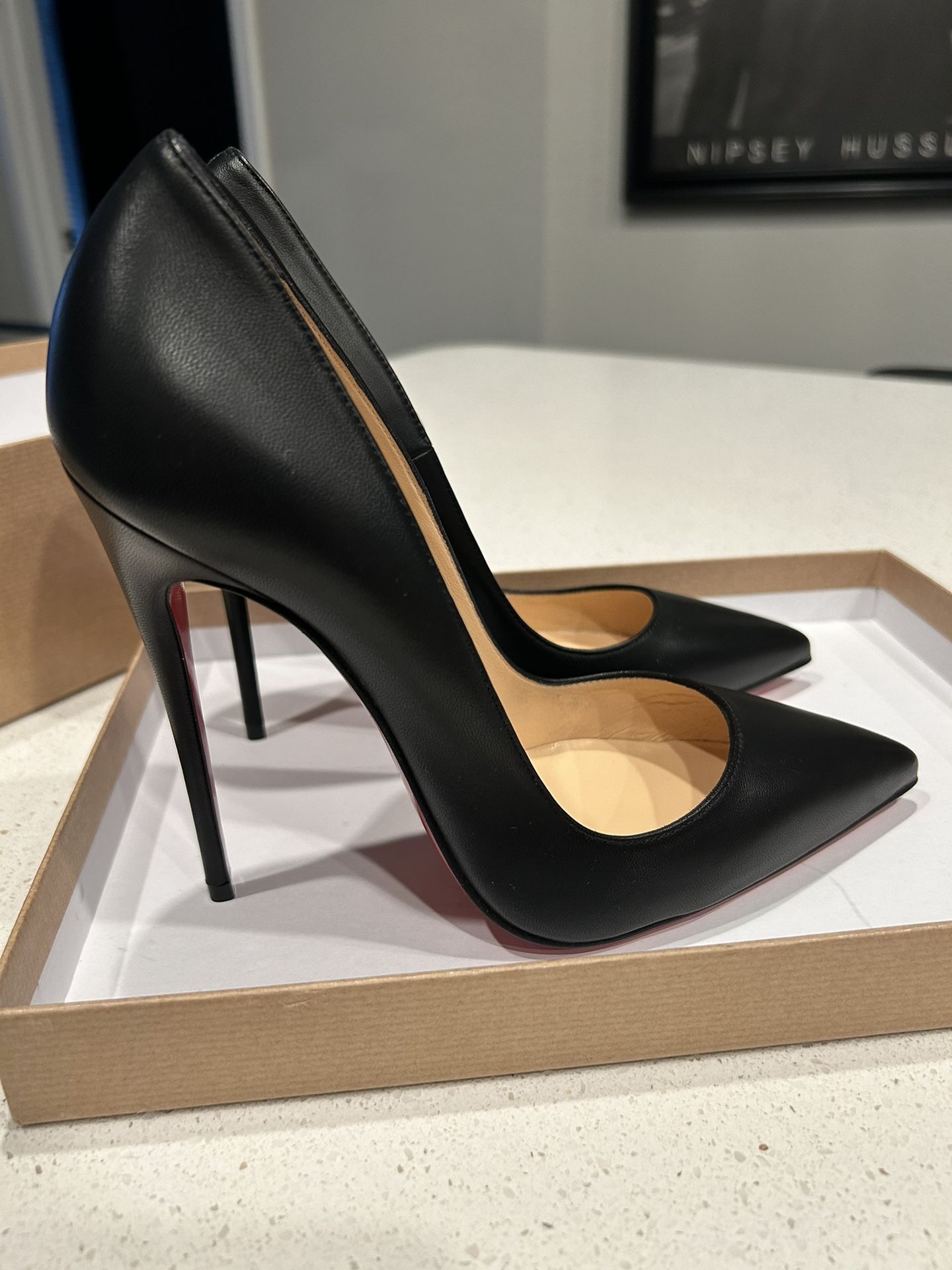 Christian Louboutin “So Kate”