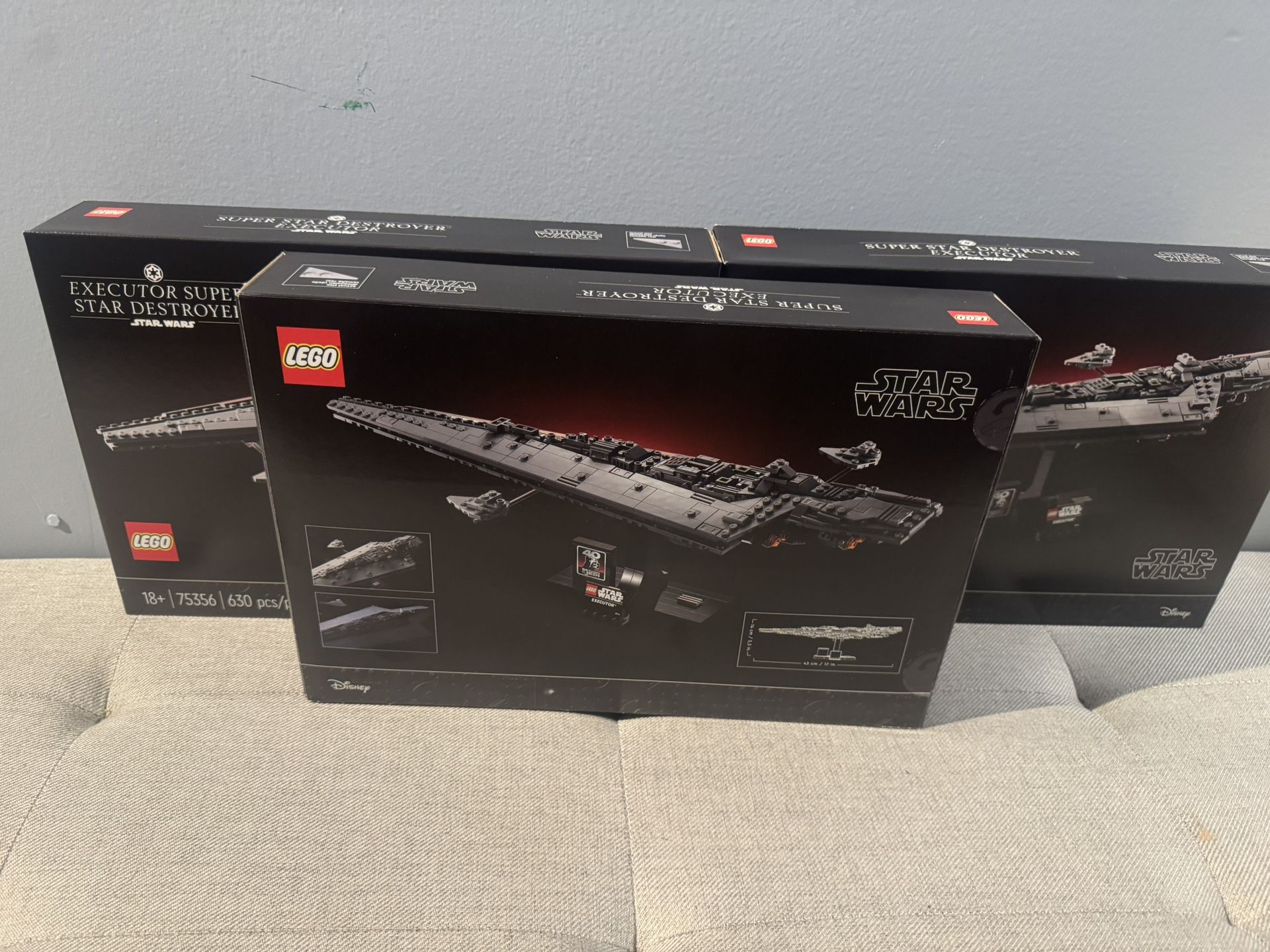 Executor Model Kit LEGO Star Wars Executor Super Star Destroyer Darth Vader Collectible ...