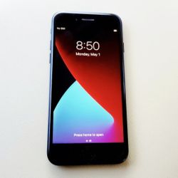 128 GB Unlocked iPhone 8 In Excellent Condition Works With All Carriers 