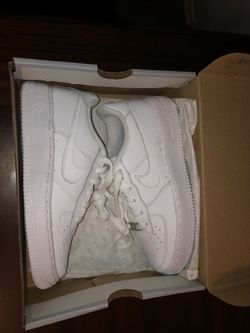 Air Force 1 Size 4Y