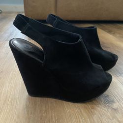 Carlos Black Heels
