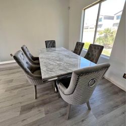Dining Table Chairs 