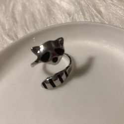 Cute silver/black raccoon adjustable ring for animal lovers