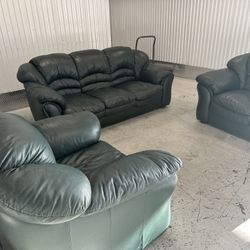 Comfy Nice Leather Forest Green Sofa Set