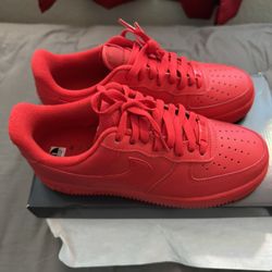 Red Nike Air Force 1 