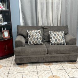 loveseat