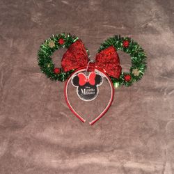 Disney Christmas Minnie Mouse Wreath Ears