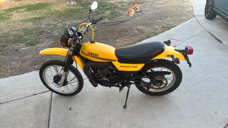 1979 YAMAHA DT250F Enduro 2 stroke