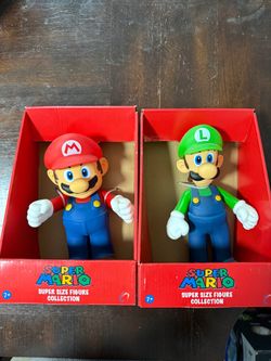 Super Mario & Luigi Super Size Figure Collection