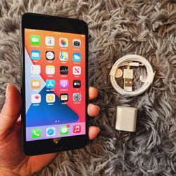 iPhone 8 Plus - UNLOCKED - Like New 