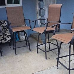 Out Door Barstools Great Conditions  Total Of 4  They Spin 