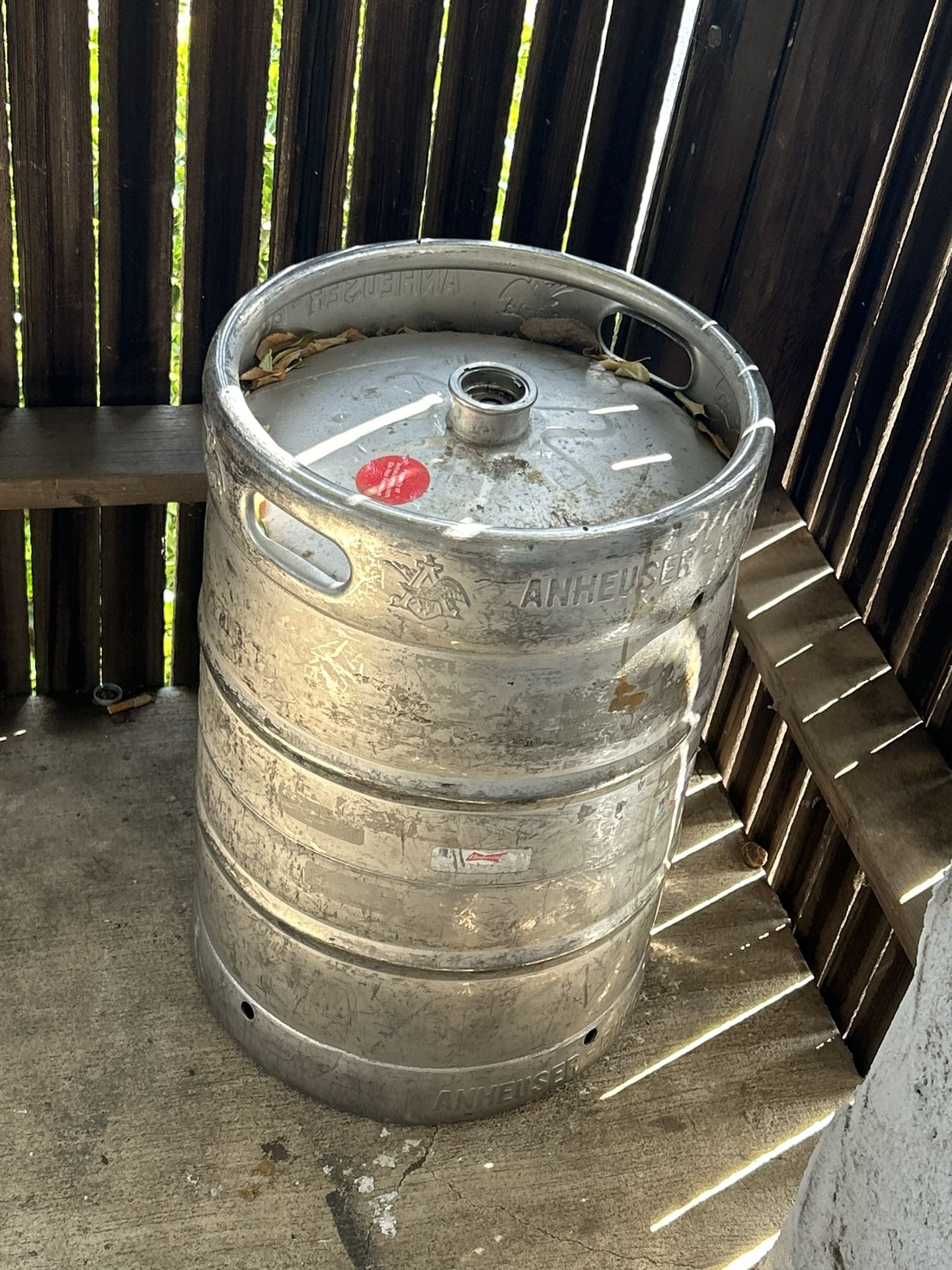 XL keg