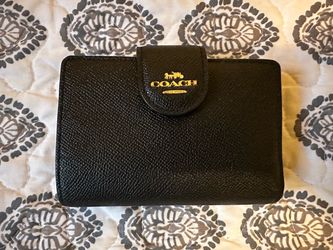 Coach Black Leather  Corner Zip Wallet