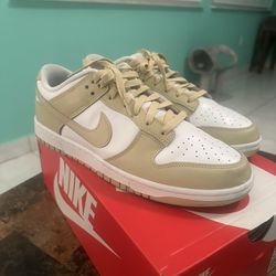 Nike Dunk Low Team Gold Size 11