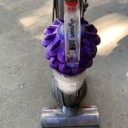 Dyson DC50 Vacuum